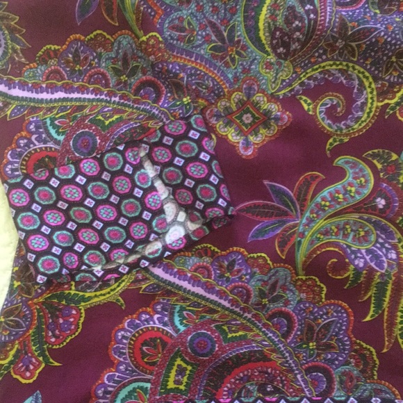 Olive Hill Mixed Print Purple Paisley Relaxed Tunic Top size Medium - Picture 12 of 15